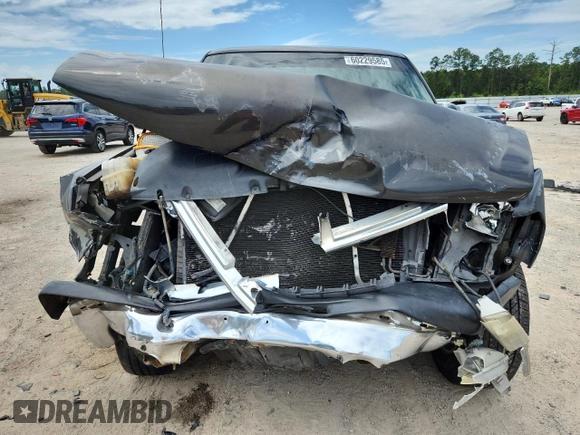 2004 Chevrolet Suburban LS с VIN 3GNEC16Z74G325942, выставлен на аукционе Copart как лот 60229585 с пробегом Не указан миль и Списание • Salvage title. История ставок и продаж доступна на DreamBid. Изображение 5.