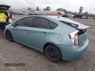 2014 Toyota Prius Four with VIN JTDKN3DU5E1814588, listed as a IAAI auction lot 42073609 with 209,003 mi miles. Bid and sale history available at carsss.com. Image 3.