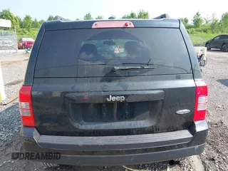 2015 Jeep Patriot High Altitude с VIN 1C4NJPFA4FD178488, выставлен на аукционе IAAI как лот 42734917 с пробегом 167 085 миль миль и . История ставок и продаж доступна на DreamBid. Изображение 16.