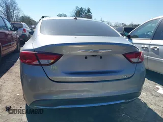 2016 Chrysler 200 Limited with VIN 1C3CCCAB7GN134043, listed as a IAAI auction lot 41600807 with 112,216 mi miles. Bid and sale history available at carsss.com. Image 16.
