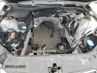 2014 Chevrolet SS z VIN 6G3F15RW6EL948763, wystawiony jako Copart lot #52182714 z przebiegiem Nie podano mil oraz Szkoda całkowita • Salvage title. Historia ofert i sprzedaży dostępna na DreamBid. Obrazek 12.