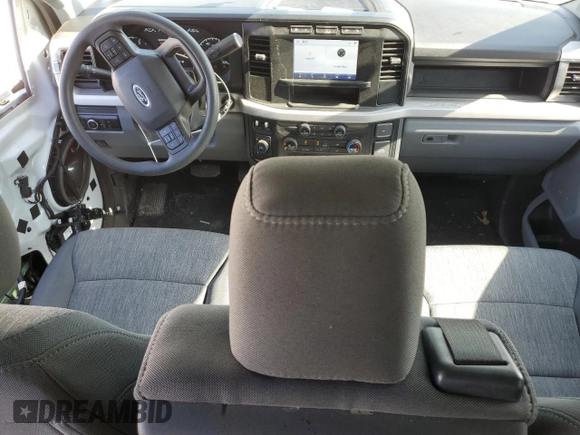 2024 Ford Super Duty F-250 SRW XL with VIN 1FT8W2BT5RED44749, listed as a Copart auction lot 49896545 with 36,005 mi miles and Salvage Title. Bid and sale history available at carsss.com. Image 8.