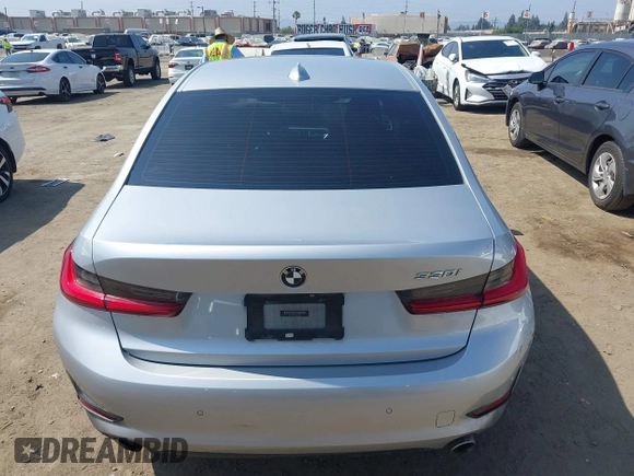 2019 BMW 3 Series 330i with VIN WBA5R1C50KAK12383, listed as a IAAI auction lot 42509330 with 78,092 mi miles and . Bid and sale history available at DreamBid. Image 16.