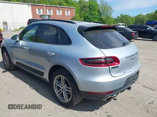 2015 Porsche Macan S z VIN WP1AB2A55FLB59381, wystawiony jako IAAI lot #42275358 z przebiegiem 196 237 mil mil oraz . Historia ofert i sprzedaży dostępna na DreamBid. Obrazek 3.