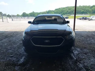 2016 Ford Taurus SHO z VIN 1FAHP2KT4GG140903, wystawiony jako IAAI lot #42415173 z przebiegiem 141 392 mil mil oraz . Historia ofert i sprzedaży dostępna na DreamBid. Obrazek 11.