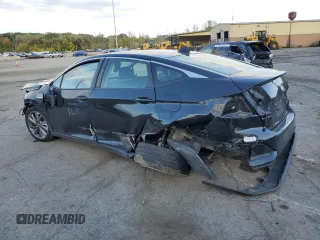 2019 Honda Clarity Plug-In Hybrid with VIN JHMZC5F12KC000237, listed as a Copart auction lot 74776494 with 0 mi miles and Salvage Title. Bid and sale history available at carsss.com. Image 2.