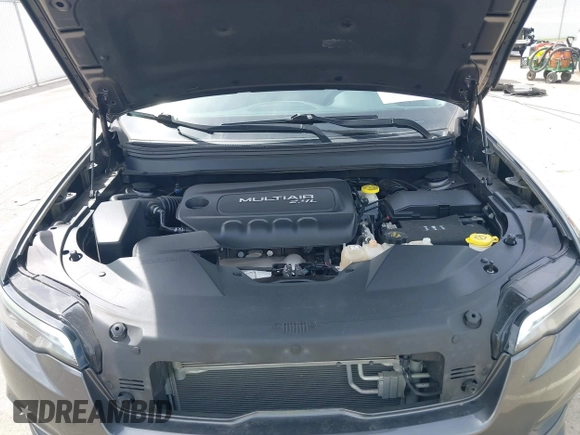 2019 Jeep Cherokee Latitude Plus with VIN 1C4PJMLB4KD139544, listed as a IAAI auction lot 42080636 with 76,715 mi miles and . Bid and sale history available at DreamBid. Image 10.