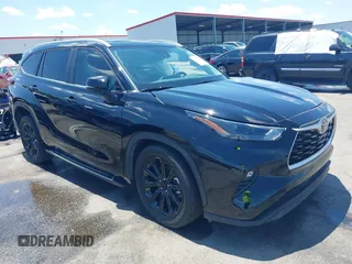 2023 Toyota Highlander L with VIN 5TDKDRAH5PS024582, listed as a IAAI auction lot 42307836 with 40,512 mi miles and . Bid and sale history available at DreamBid. Image 1.