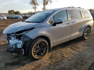 2024 Toyota Sienna LE with VIN 5TDCSKFC0RS132867, listed as a Copart auction lot 79205354 with 8,816 mi miles and Salvage Title. Bid and sale history available at carsss.com. Image 1.