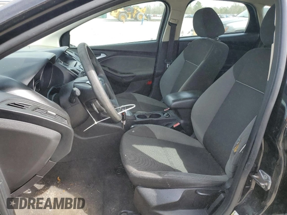 2013 Ford Focus SE with VIN 1FADP3K26DL135801, listed as a Copart auction lot 49891045 with 141,401 mi miles and Salvage Title. Bid and sale history available at DreamBid. Image 7.