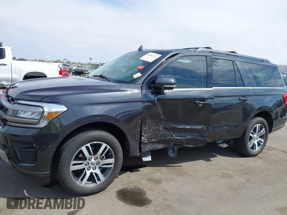 2023 Ford Expedition Max XLT with VIN 1FMJK1J8XPEA46999, listed as a IAAI auction lot 41892024 with 18,513 mi miles and . Bid and sale history available at DreamBid. Image 6.