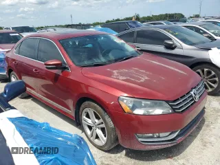 2015 Volkswagen Passat SEL Premium with VIN 1VWCV7A3XFC057374, listed as a Copart auction lot 61545815 with 114,549 mi miles and Clean title. Bid and sale history available at DreamBid. Image 4.
