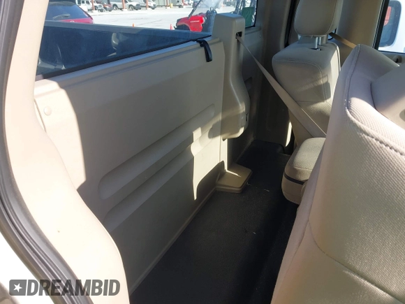 2006 Ford F-150 XL with VIN 1FTRF12266NA38421, listed as a IAAI auction lot 42056774 with 191,951 mi miles and . Bid and sale history available at DreamBid. Image 8.