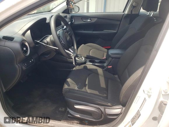 2021 Kia Forte LXS с VIN 3KPF24AD4ME263358, выставлен на аукционе Copart как лот 60542905 с пробегом 82 900 миль миль и Списание • Salvage title. История ставок и продаж доступна на DreamBid. Изображение 7.