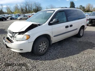 2004 Dodge Caravan SE with VIN 1D4GP24R74B526184, listed as a Copart auction lot 50618935 with 216,592 mi miles and Salvage Title. Bid and sale history available at carsss.com. Image 1.
