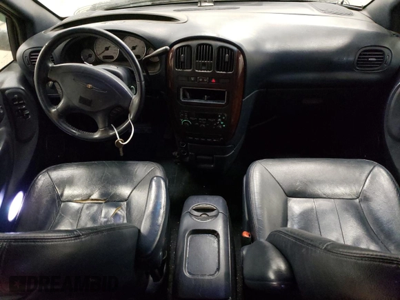 2001 Chrysler Town & Country LXi with VIN 2C8GP54L81R305070, listed as a Copart auction lot 42321265 with Not Provided miles and Salvage Title. Bid and sale history available at DreamBid. Image 8.