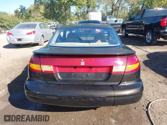 1997 Saturn SC z VIN 1G8ZE1283VZ163658, wystawiony jako IAAI lot #40494467 z przebiegiem 111 701 mil mil oraz . Historia ofert i sprzedaży dostępna na DreamBid. Obrazek 16.