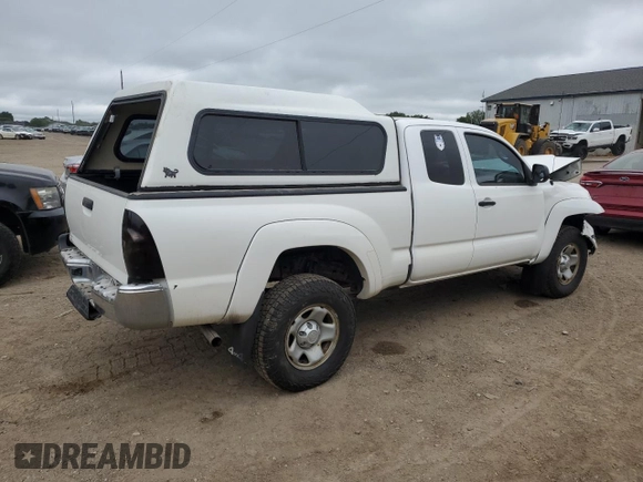 2011 Toyota Tacoma with VIN 5TFUU4EN2BX016180, listed as a Copart auction lot 64071525 with 144,885 mi miles and Clean title. Bid and sale history available at DreamBid. Image 3.