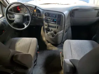 2005 GMC Safari with VIN 1GKEL19X85B502046, listed as a Copart auction lot 85853484 with 247,503 mi miles and Salvage Title. Bid and sale history available at carsss.com. Image 8.