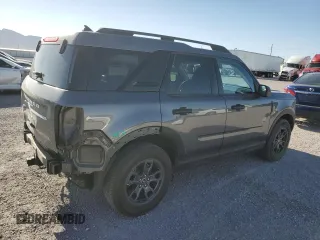 2022 Ford Bronco Sport Big Bend z VIN 3FMCR9B68NRE04126, wystawiony jako Copart lot #55980415 z przebiegiem 34 039 mil mil oraz Szkoda całkowita • Salvage title. Historia ofert i sprzedaży dostępna na DreamBid. Obrazek 3.