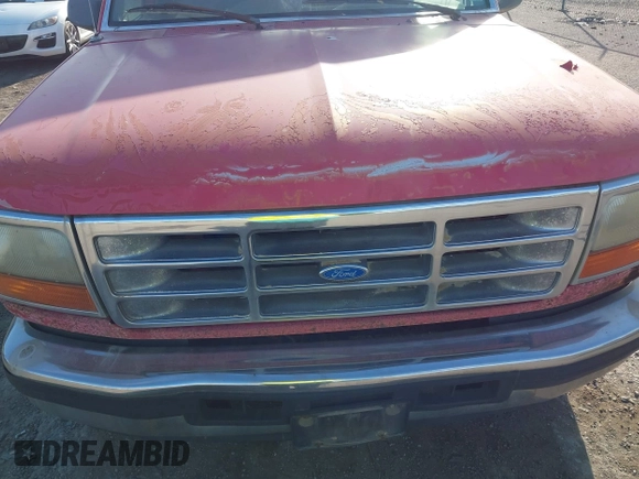 1996 Ford F-150 with VIN 1FTEF14NXTLB10783, listed as a IAAI auction lot 42111026 with 326,013 mi miles and . Bid and sale history available at DreamBid. Image 6.