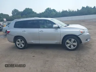 2010 Toyota Highlander Limited with VIN 5TDDK3EH1AS038315, listed as a IAAI auction lot 42480578 with 245,280 mi miles and . Bid and sale history available at DreamBid. Image 13.