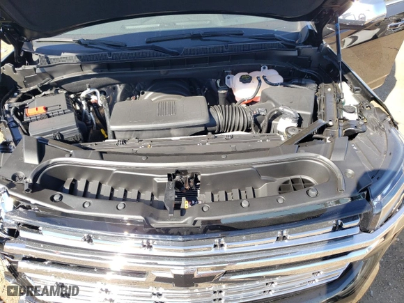 2024 Chevrolet Suburban Premier with VIN 1GNSKFKD3RR330205, listed as a Copart auction lot 72522494 with 776 mi miles and Salvage Title. Bid and sale history available at carsss.com. Image 14.