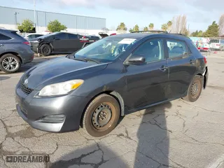 2013 Toyota Matrix L with VIN 2T1KU4EE8DC093788, listed as a IAAI auction lot 41840852 with 45,863 mi miles. Bid and sale history available at carsss.com. Image 17.