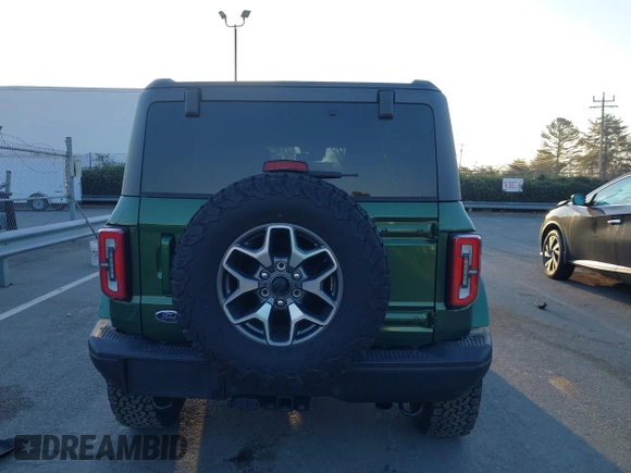 2023 Ford Bronco z VIN 1FMEE5DP2PLB43810, wystawiony jako IAAI lot #41656885 z przebiegiem 22 178 mil mil oraz . Historia ofert i sprzedaży dostępna na DreamBid. Obrazek 16.