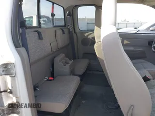2006 GMC Canyon z VIN 1GTCS198X68248403, wystawiony jako IAAI lot #41733894 z przebiegiem 123 110 mil mil oraz . Historia ofert i sprzedaży dostępna na DreamBid. Obrazek 8.