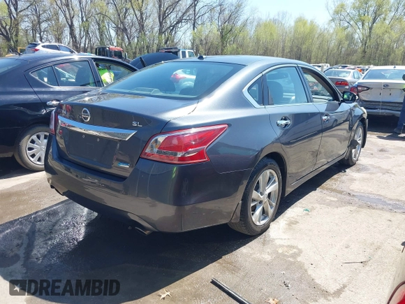 2013 Nissan Altima SL with VIN 1N4AL3AP2DC202759, listed as a IAAI auction lot 41986057 with 181,116 mi miles and . Bid and sale history available at DreamBid. Image 4.