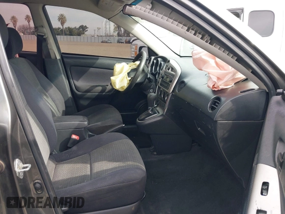 2007 Toyota Matrix STD z VIN 2T1KR32E37C625775, wystawiony jako IAAI lot #41482163 z przebiegiem 295 245 mil mil oraz . Historia ofert i sprzedaży dostępna na DreamBid. Obrazek 5.