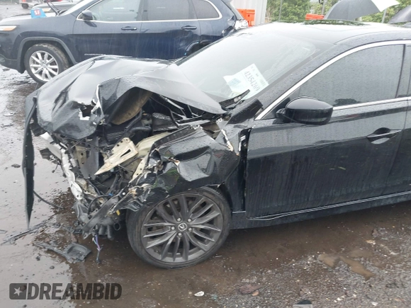 2020 Acura ILX Premium with VIN 19UDE2F8XLA011440, listed as a IAAI auction lot 42354269 with 61,280 mi miles and . Bid and sale history available at DreamBid. Image 18.