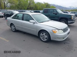 2003 Toyota Avalon XL with VIN 4T1BF28B93U279272, listed as a IAAI auction lot 42106495 with 161,904 mi miles and . Bid and sale history available at carsss.com. Image 1.