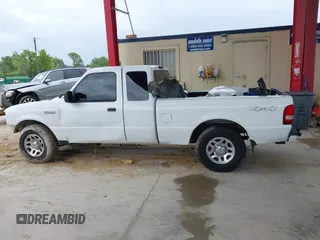 2011 Ford Ranger XLT z VIN 1FTLR4FE2BPA27434, wystawiony jako IAAI lot #42435809 z przebiegiem 172 439 mil mil oraz . Historia ofert i sprzedaży dostępna na DreamBid. Obrazek 14.