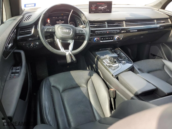 2017 Audi Q7 Prestige with VIN WA1VAAF73HD056333, listed as a Copart auction lot 50917965 with 103,499 mi miles and Salvage Title. Bid and sale history available at carsss.com. Image 8.