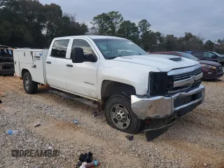 2018 Chevrolet Silverado 1500 with VIN 1GB1CUEY4JF106665, listed as a Copart auction lot 42390645 with 206,295 mi miles and Salvage Title. Bid and sale history available at DreamBid. Image 4.