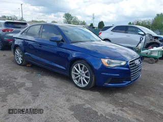 2016 Audi A3 Premium z VIN WAUA7GFF1G1044093, wystawiony jako IAAI lot #42172926 z przebiegiem 107 167 mil mil oraz . Historia ofert i sprzedaży dostępna na DreamBid. Obrazek 1.
