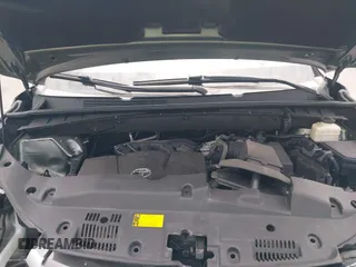 2017 Toyota Highlander LE with VIN 5TDZZRFH4HS230793, listed as a IAAI auction lot 42651539 with 27,183 mi miles and . Bid and sale history available at DreamBid. Image 10.