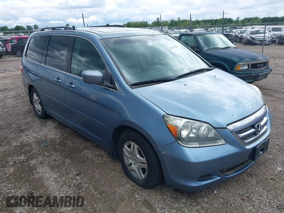 2005 Honda Odyssey EX-L z VIN 5FNRL38755B126414, wystawiony jako IAAI lot #42327946 z przebiegiem 340 043 mil mil oraz . Historia ofert i sprzedaży dostępna na DreamBid. Obrazek 1.