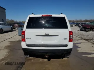 2015 Jeep Patriot High Altitude with VIN 1C4NJRFB5FD169156, listed as a Copart auction lot 50393335 with 122,233 mi miles and Salvage title. Bid and sale history available at DreamBid. Image 6.