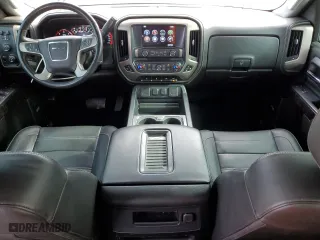 2016 GMC Sierra 2500HD Denali with VIN 1GT12UEG2GF184733, listed as a Copart auction lot 77405264 with 70,132 mi miles and Clean Title. Bid and sale history available at carsss.com. Image 8.