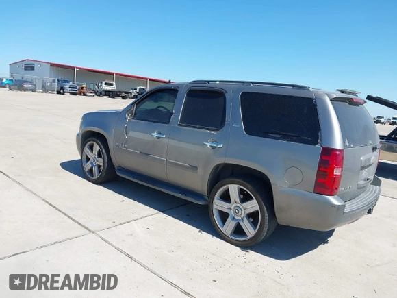 2008 Chevrolet Tahoe 3LT with VIN 1GNFC13018R154833, listed as a IAAI auction lot 42232738 with 243,993 mi miles and . Bid and sale history available at DreamBid. Image 3.