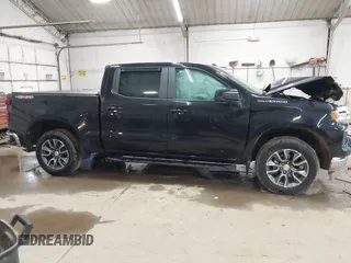 2024 Chevrolet Silverado 1500 LT with VIN 3GCPDKEK4RG272875, listed as a IAAI auction lot 42069561 with 13,694 mi miles and . Bid and sale history available at DreamBid. Image 13.