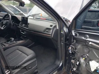2021 Audi Q5 Premium Plus with VIN WA1BAAFY4M2062482, listed as a IAAI auction lot 42539165 with 40,312 mi miles and . Bid and sale history available at DreamBid. Image 5.