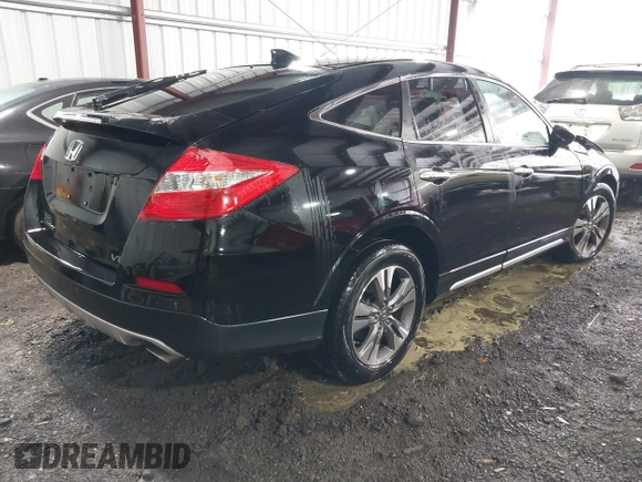 2014 Honda Crosstour EX-L with VIN 5J6TF1H5XEL001500, listed as a IAAI auction lot 41979299 with 53,885 mi miles. Bid and sale history available at carsss.com. Image 4.