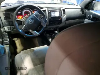 2015 Toyota Tacoma with VIN 5TFLU4EN2FX130150, listed as a Copart auction lot 43867045 with 135,843 mi miles and Salvage title. Bid and sale history available at DreamBid. Image 8.