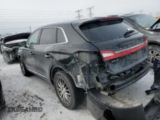 2017 Lincoln MKX Premiere with VIN 2LMPJ6JR3HBL29801, listed as a Copart auction lot 45424665 with 102,117 mi miles and Salvage Title. Bid and sale history available at carsss.com. Image 2.