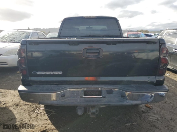 2007 Chevrolet Silverado 1500 Classic LT3 with VIN 1GCEK19B67Z133474, listed as a Copart auction lot 86386474 with 204,660 mi miles and Salvage Title. Bid and sale history available at carsss.com. Image 6.