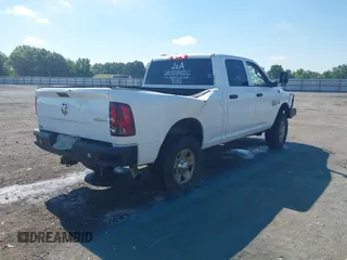 2017 Ram 2500 Tradesman with VIN 3C6UR5CLXHG634148, listed as a IAAI auction lot 42211758 with 176,692 mi miles and . Bid and sale history available at DreamBid. Image 4.